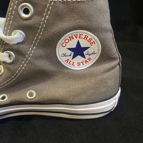 Converse High Tops. Womens 6. Mens 5. Light Grey. - Picture 8 of 8